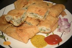 মোগলাই (চিকেন )